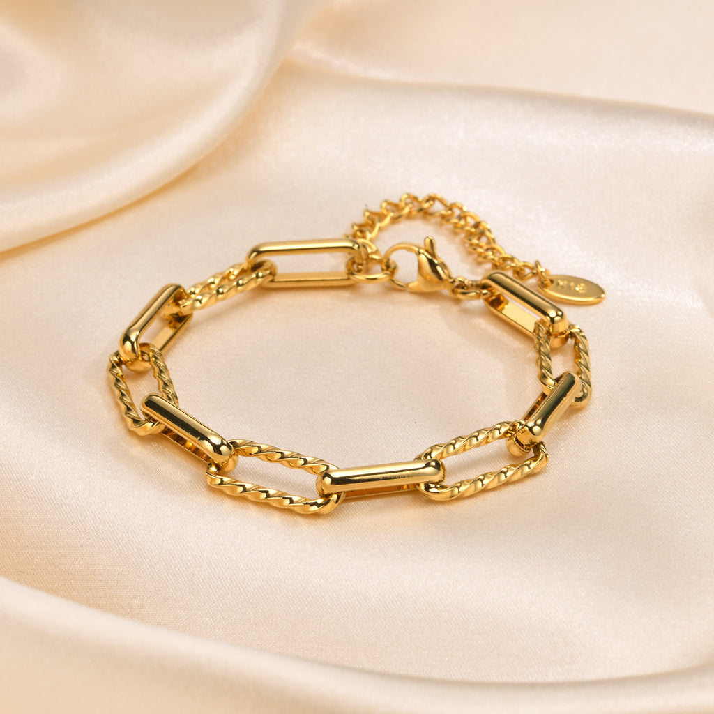 Golden Interlink Radiance Bracelet