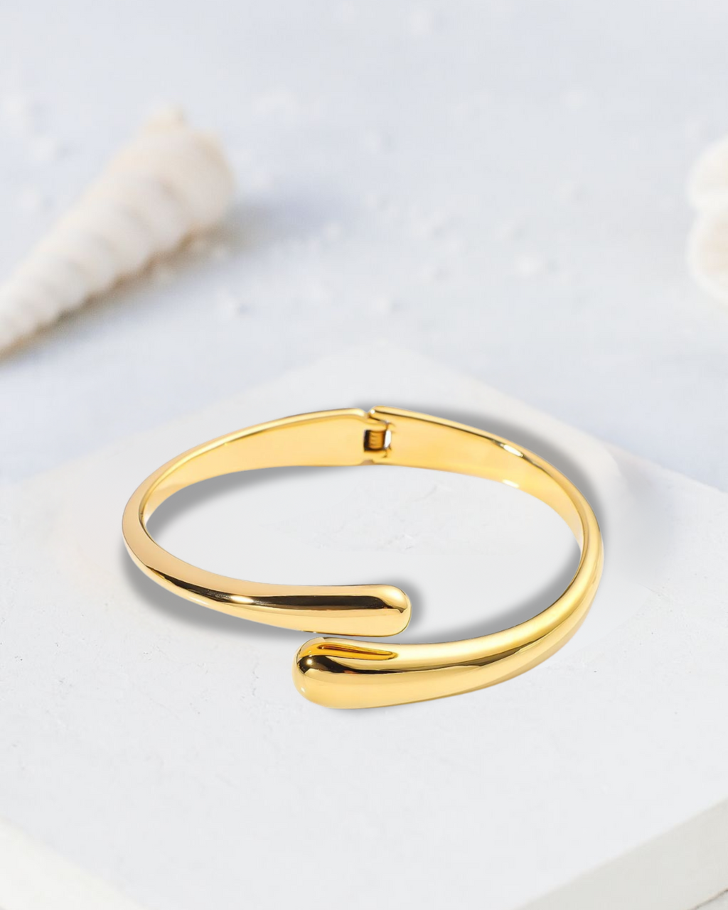 Golden Fluid Curve Open Bangle Bracelet