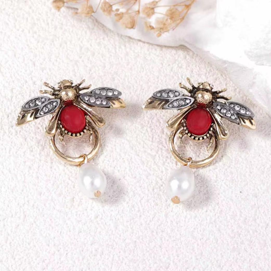 Enchanting Pearl Drop Bee Earrings