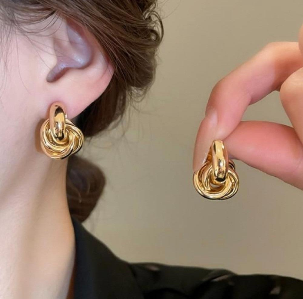 Chic Intertwined Knot Stud Earrings