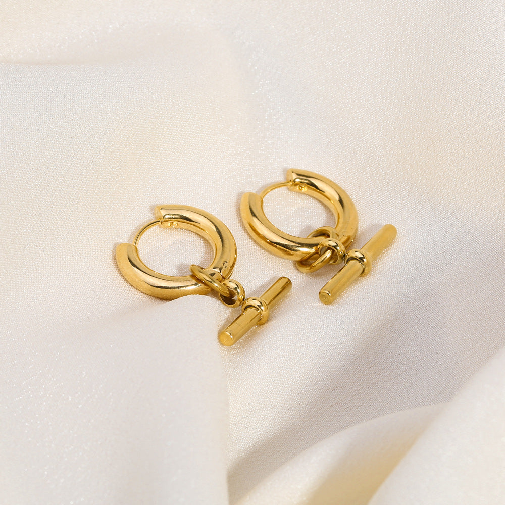 Chic T-Bar Hoop Earrings