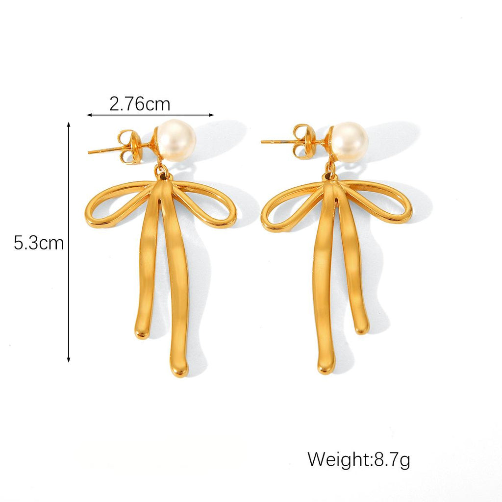 Golden Grandeur Pearl & Ribbon Earrings