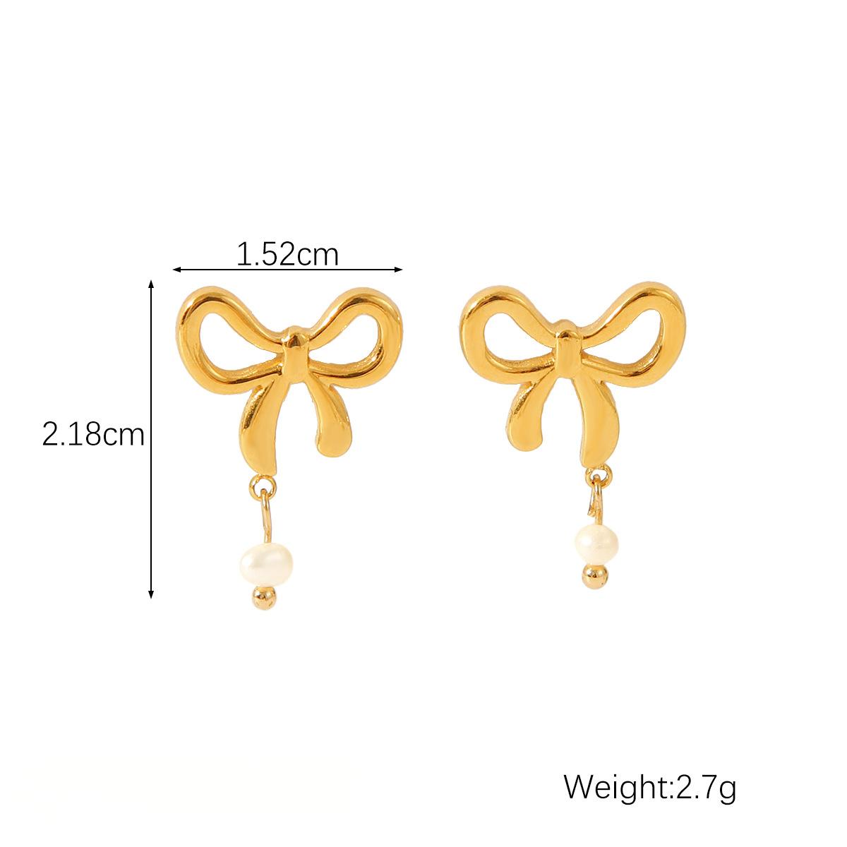 Golden Grandeur Ribbon & Pearl Earrings